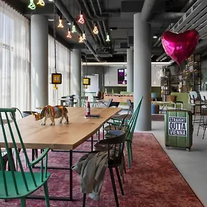 Moxy East 3*, Вена Австрия